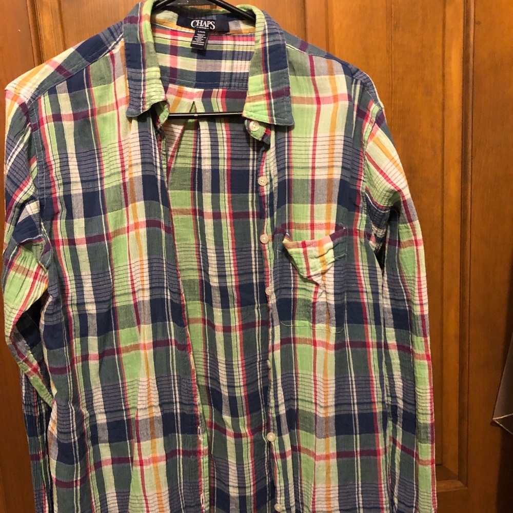 Long sleeve button down top.